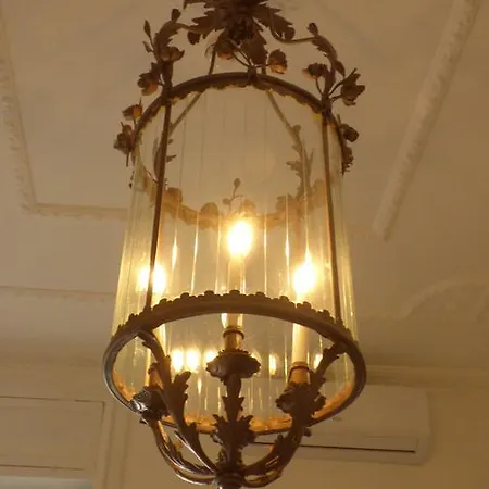 Conte Di Morelia ベッド・アンド・ブレックファスト